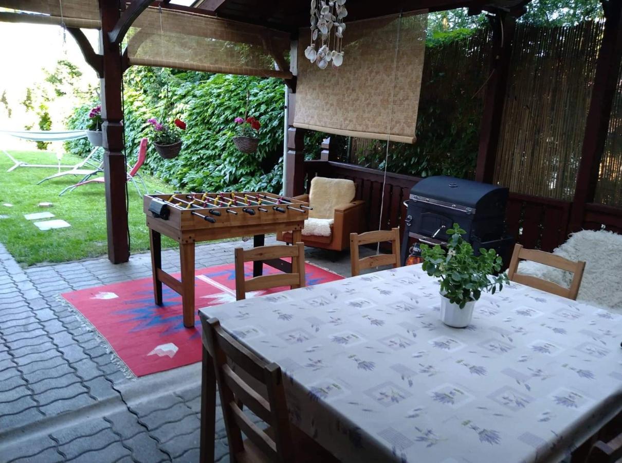Liliana Vendeghaz Lägenhet Balatonfůzfő Exteriör bild